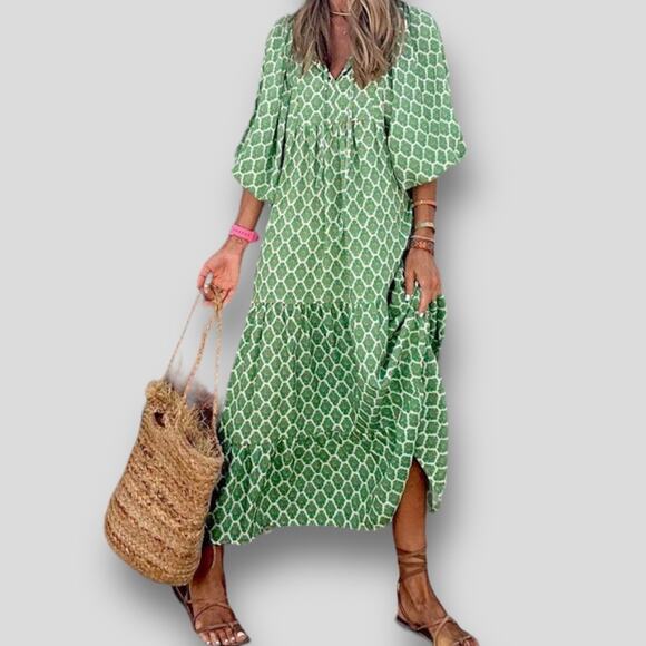 None and/or Unknown Dresses & Skirts - Green Tiered Maxi Dress SIZE MEDIUM 3/4 Sleeves Keyhole Neckline Lightweight